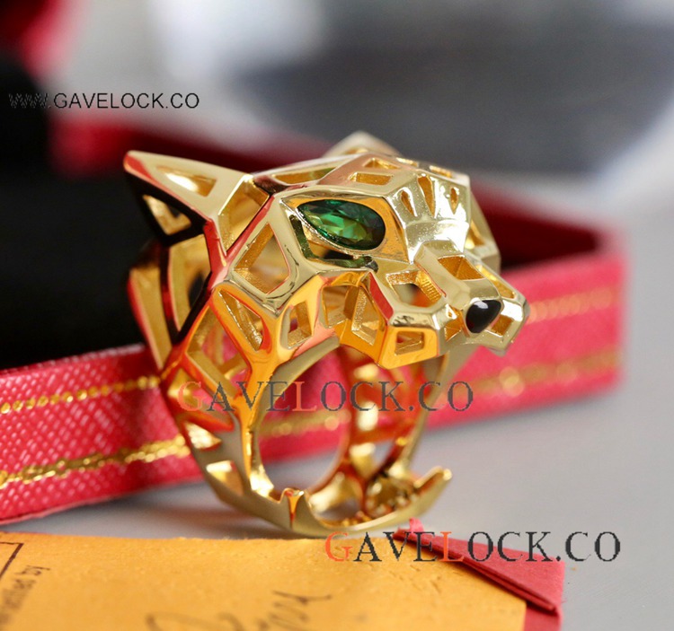 Cartier Panther Tsavorite Garnets Onyx Rings Gold